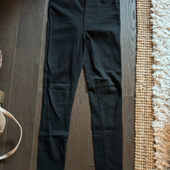 Denim Forum - Lola Highrise Skinny Size 26 - Picture 3 of 4
